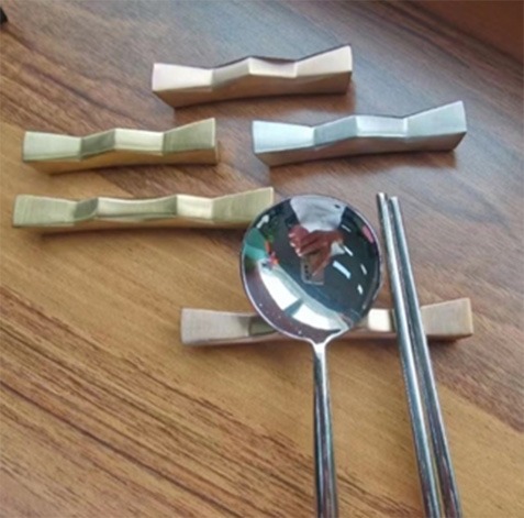 Ruyi Chopstick Rest – Mirror Finish 304 Stainless Steel
